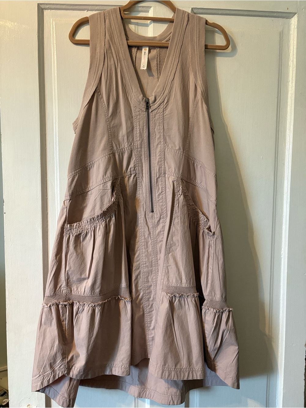 NWOT Anthropologie Sleeveless Zip-Front Tiered Dress